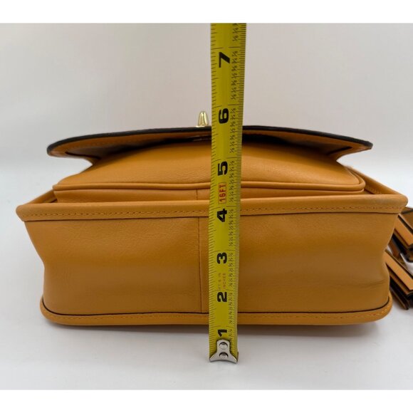 Coach Turnlock Glovetanned Courier Crossbody Mustard Buttercup Tassel Bag NWOT - Picture 14 of 14